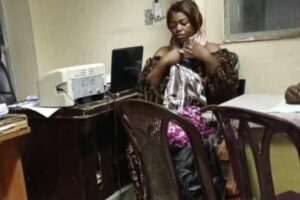 affaire_jacky_ndala_denise_dusauchoy_transfere_a_makala_jpg_711_473_1-300x200 Denise Mukendi - Dusauchoy derrière les barreaux à Makala